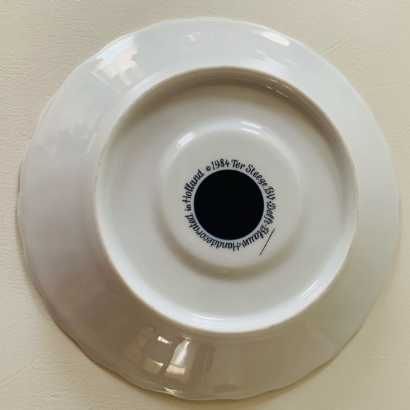 Hand painted cups from Holland - Picture 6 of 12